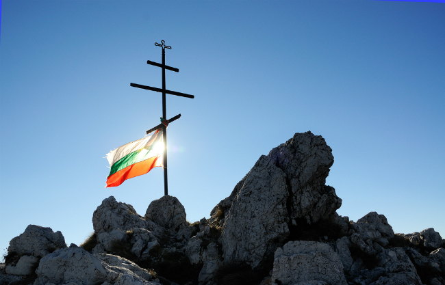 Новите еничари срещу патриотизма